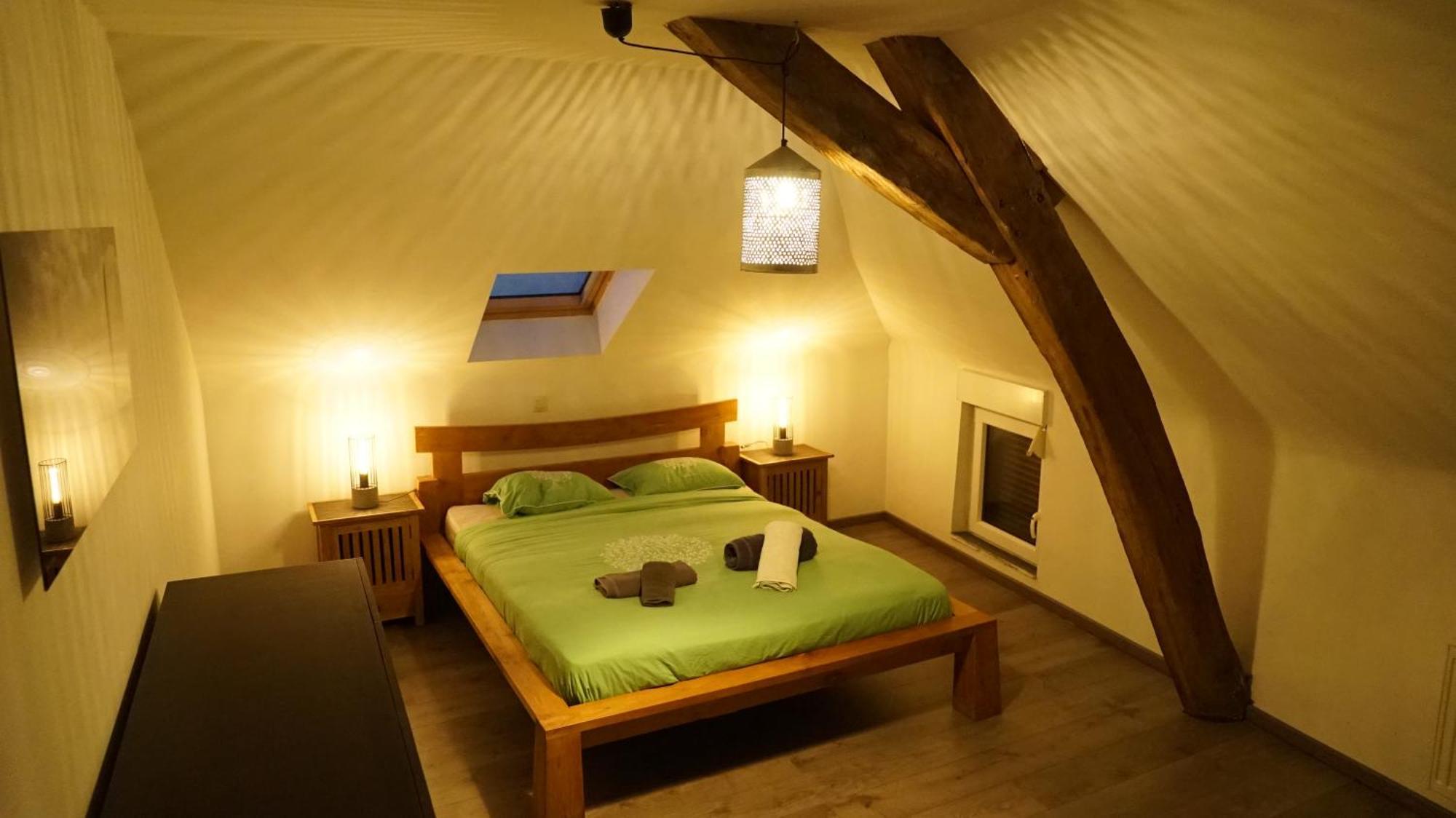 Maison 3 Chambres Proximite Aeroport Et Grand Axes Шарлеруа Экстерьер фото