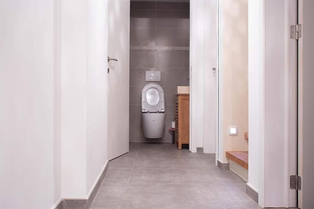 Maison 3 Chambres Proximite Aeroport Et Grand Axes Шарлеруа Экстерьер фото